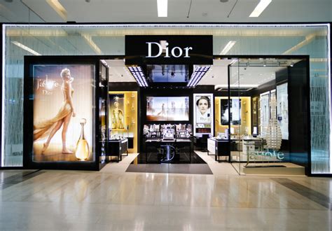 Dior's First U.S. Fragrance & Beauty Boutique Is a Perfumista's 